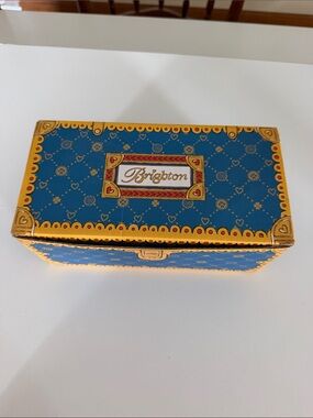 New Brighton Blue and Yellow Decorative cups in box